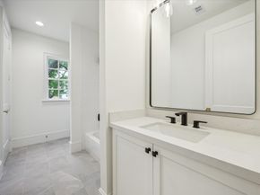 1016 Alexander Street, Houston TX 77008