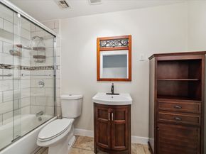 5830 Ludington Drive, Houston TX 77035