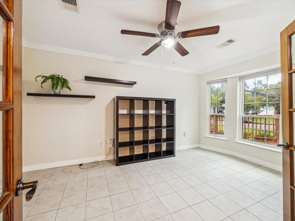 5830 Ludington Drive, Houston TX 77035