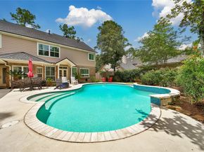 11 Outervale Place, The Woodlands TX 77381