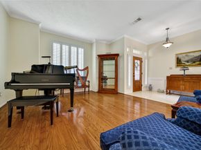 11 Outervale Place, The Woodlands TX 77381