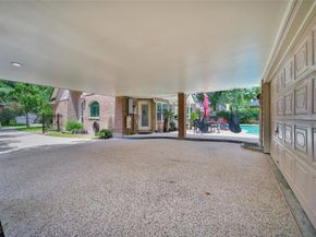 11 Outervale Place, The Woodlands TX 77381