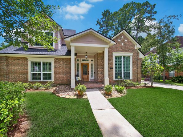 11 Outervale Place, The Woodlands TX 77381