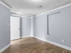7508 Glass Street, Houston TX 77016
