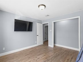 7508 Glass Street, Houston TX 77016