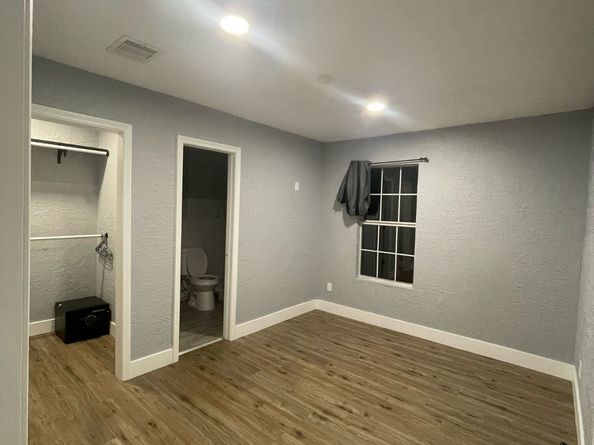7508 Glass Street, Houston TX 77016