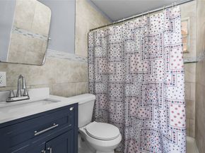 7508 Glass Street, Houston TX 77016