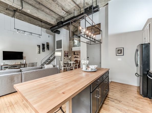 705 Main Street 801, Houston TX 77002