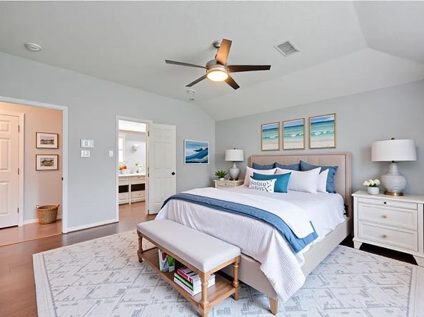 31 Shimmer Pond Place, Conroe TX 77385