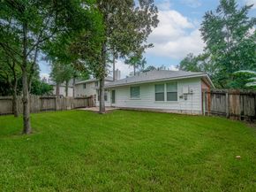 31 Shimmer Pond Place, Conroe TX 77385