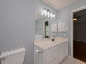 31 Shimmer Pond Place, Conroe TX 77385