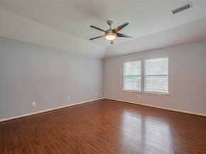 31 Shimmer Pond Place, Conroe TX 77385