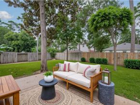 31 Shimmer Pond Place, Conroe TX 77385