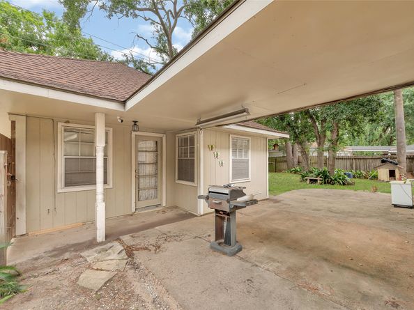 5214 Lawn Arbor Drive, Houston TX 77066