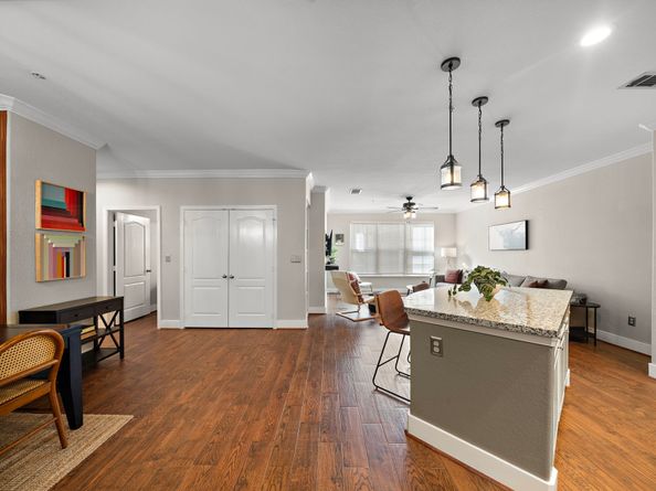 1711 Old Spanish Trail 114, Houston TX 77054