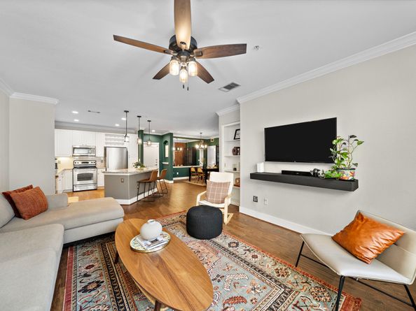 1711 Old Spanish Trail 114, Houston TX 77054