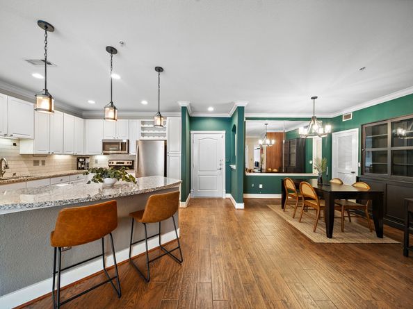 1711 Old Spanish Trail 114, Houston TX 77054