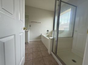 16623 Newglen Lane, Houston TX 77084