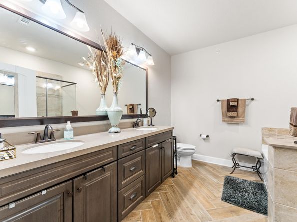 6804 Westview Drive 2201, Houston TX 77055