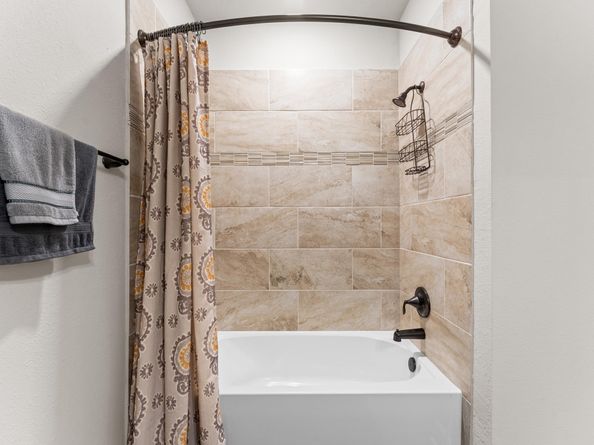 6804 Westview Drive 2201, Houston TX 77055