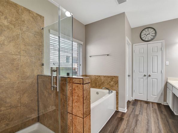 9747 Wheaton Edge Lane, Houston TX 77095