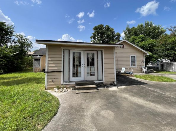 1107 Wooding Street, Houston TX 77011