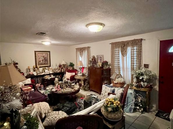 1107 Wooding Street, Houston TX 77011