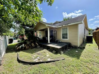 1107 Wooding Street