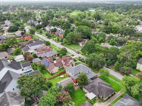 6639 Fairfield Street, Houston TX 77023
