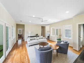 6639 Fairfield Street, Houston TX 77023