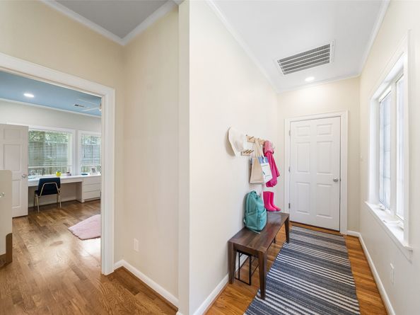 6639 Fairfield Street, Houston TX 77023