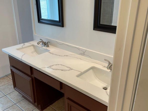 12810 Ashford Knoll Drive, Houston TX 77082