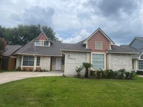 12810 Ashford Knoll Drive, Houston TX 77082