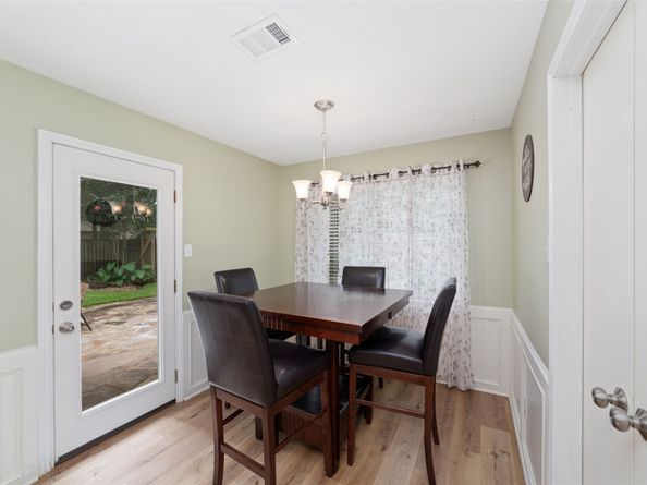 13 Woodhaven Wood Drive, The Woodlands TX 77380