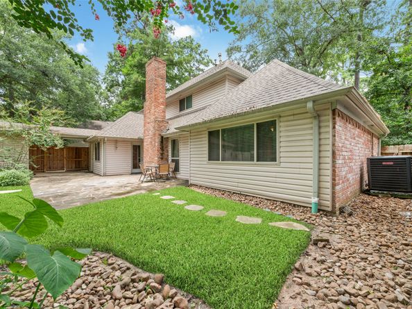 13 Woodhaven Wood Drive, The Woodlands TX 77380