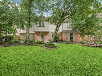 13 Woodhaven Wood Drive