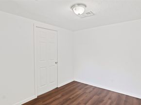 410 Clinton Park Street, Houston TX 77029