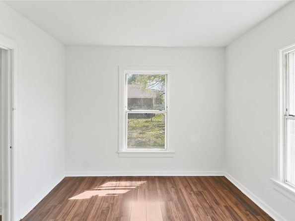 410 Clinton Park Street, Houston TX 77029