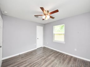 4522 Larkspur Street, Houston TX 77051