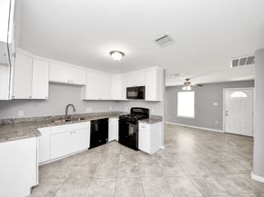 4522 Larkspur Street, Houston TX 77051