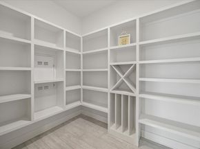 6804 Westview Drive 1407, Houston TX 77055