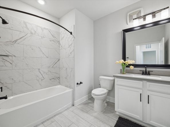 6804 Westview Drive 1407, Houston TX 77055