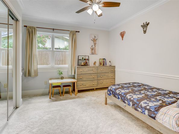 1410 Del Norte Street, Houston TX 77018