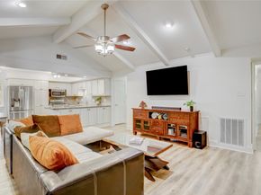 1410 Del Norte Street, Houston TX 77018