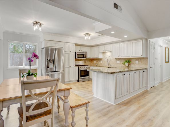 1410 Del Norte Street, Houston TX 77018