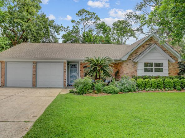 1410 Del Norte Street, Houston TX 77018