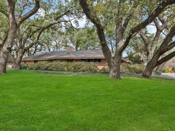 7702 Nairn Street, Houston TX 77074
