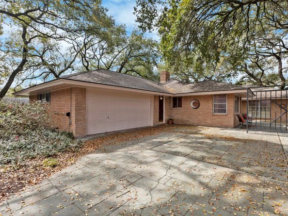 7702 Nairn Street, Houston TX 77074