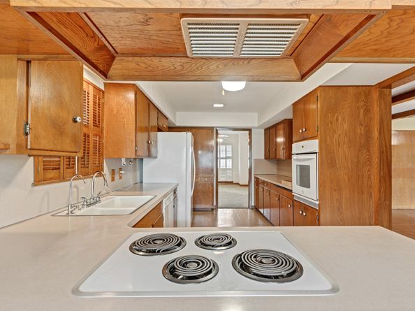 7702 Nairn Street, Houston TX 77074