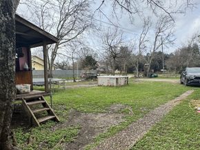 7909 Dixie Drive, Houston TX 77087